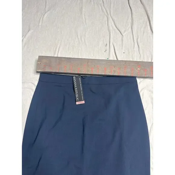 Banana Republic Suit Set Size 4 Dark Blue Italian Wool Skirt & Jacket NWT - Picture 2 of 9